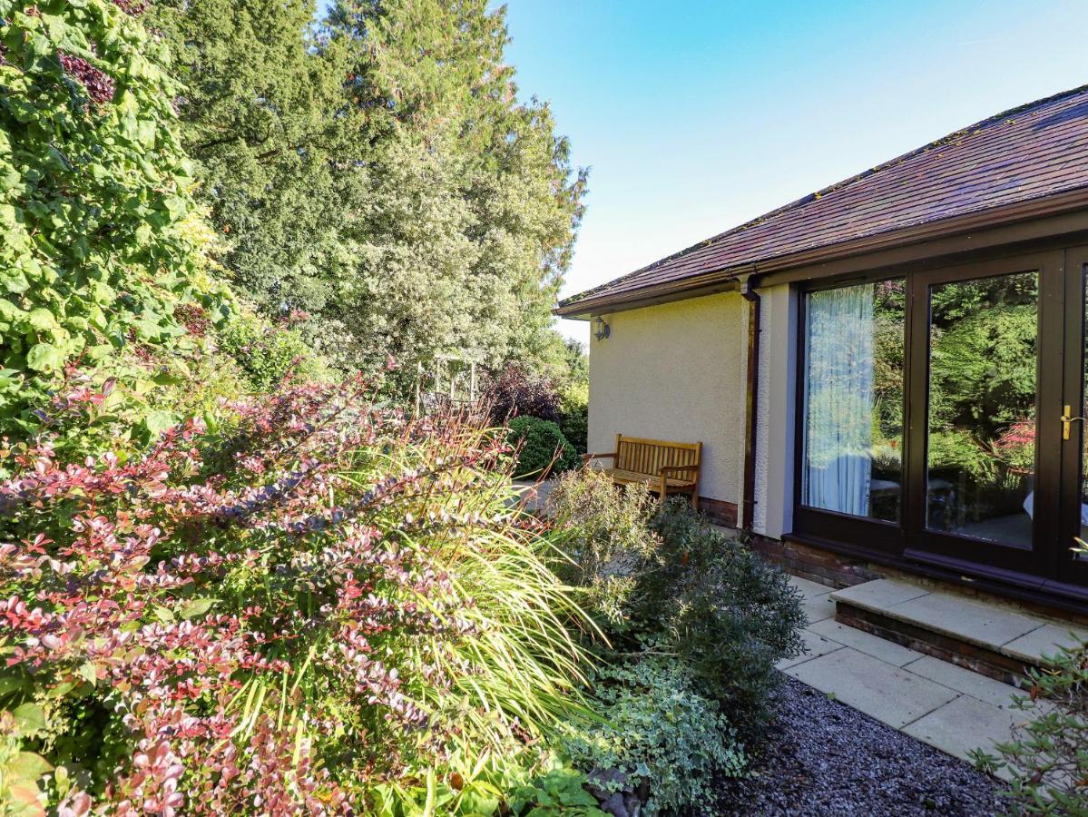 Edencroft Villa Penrith Exterior photo